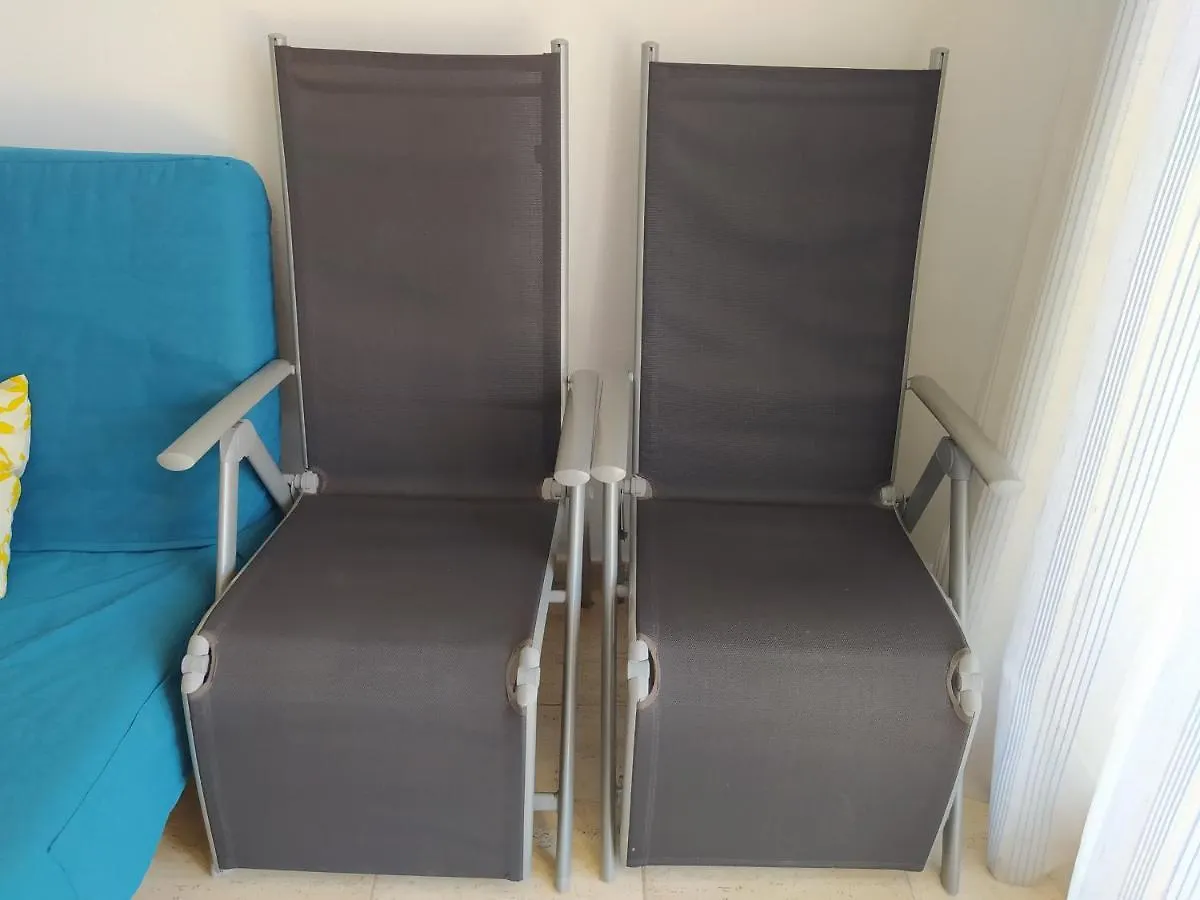 Gran terraza, jardín privado, piscina, playa cercana, wifi 300Mb, Netflix Apartamento Tarragona
